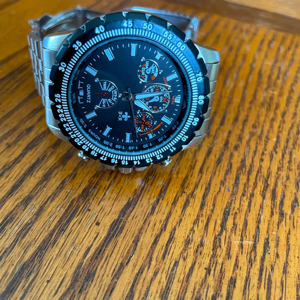 B&R Mens Stainless Steel Quartz Watch - Picture 8 of 8